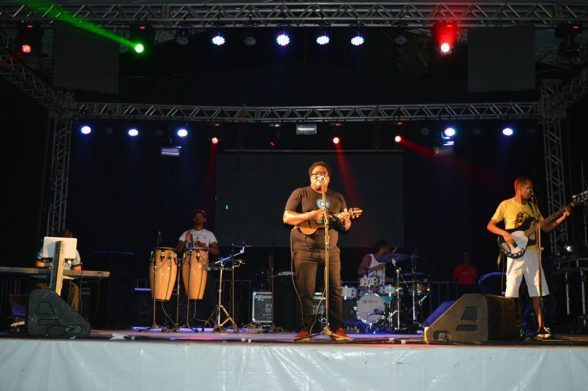 Artistas locais no carnaval Ilhéus Folia