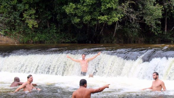 Turismo - Lagoa Encantada