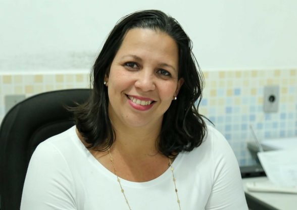 Elizangela oliveira secretaria de saude