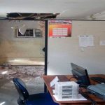 interior-bahia-ilheus-itacare-teto-de-delegacia-desaba-05042018122459099