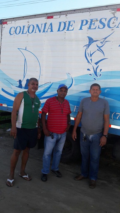 Foto do servidor da z34 que teve casa invadida