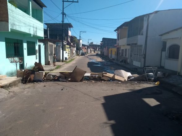 Manifestação No Nelson Costa