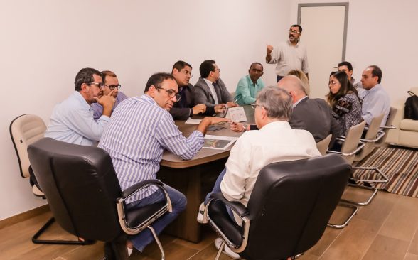 Reunião na prefeitura