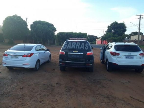 carro preso na fronteira do paraguai