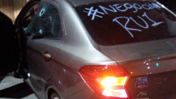 Prisco e tiros no carro