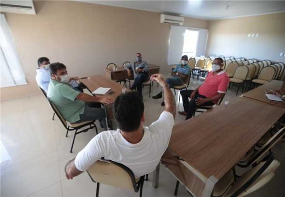 Reunião feira do malhado