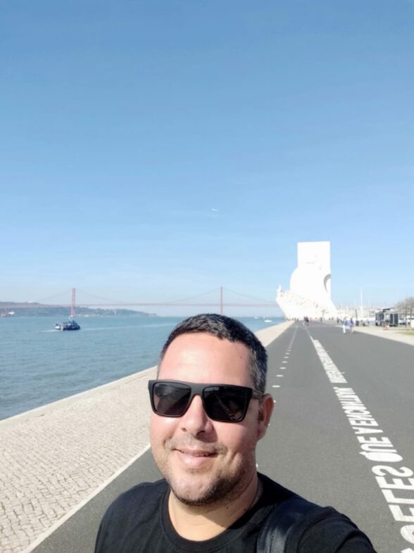 Rodrigo_escultor-766x1024