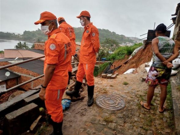 ilheus-avaliacao-bombeiro-areas-de-risco-alto-do-nerival