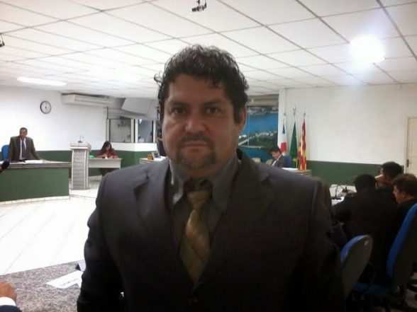 Edvaldo Gomes