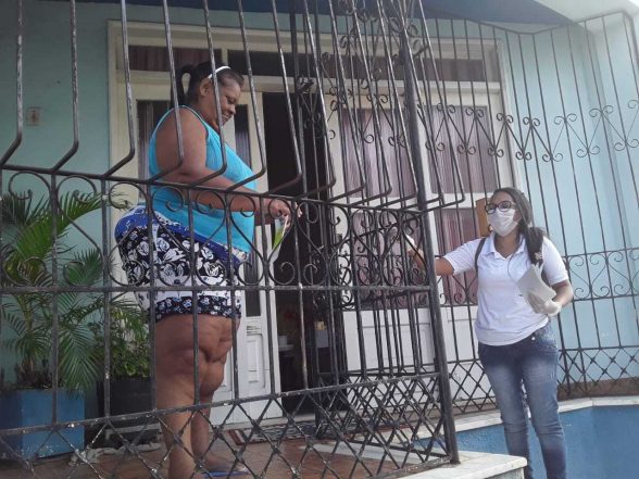 Visita dos agentes de combate às endemias - Ilhéus