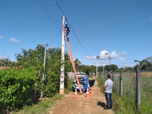 recuperação postes zona rural