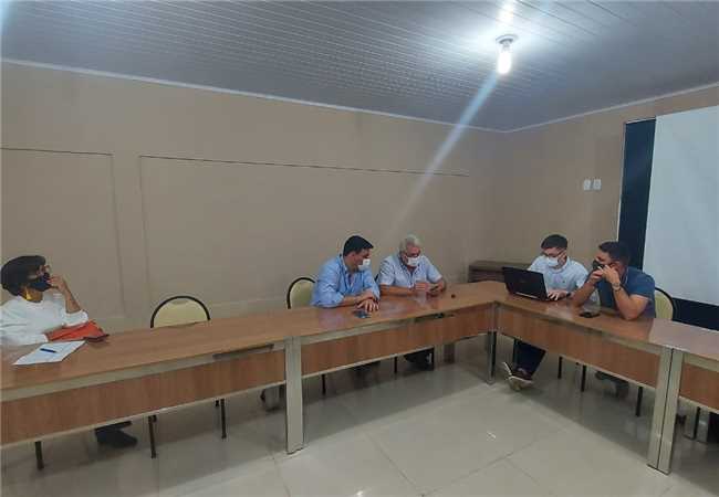 Embasa e prefeitura de Ilhéus