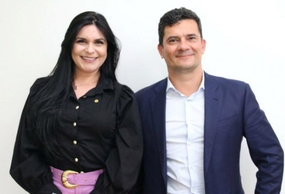 Dayane Pimentel e Moro