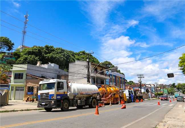 Avenida Canavieiras