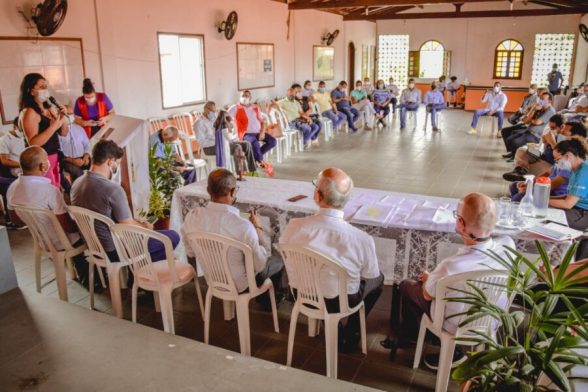 Salvador-noticia-reuniao-Ilheus-UE-e-Caritas-internacionais-Ascom-Caritas-14-e1641250878966