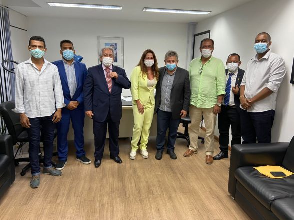 Mário Alexandre, baiano do amendoim, Jerbson Moraes e Abraão em salvador