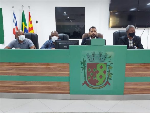 CAMARA-DE-VEREADORES-REALIZA-PRIMEIRA-REUNIAO-DO-ANO-PARA-DISCUTIR-MELHORIAS-DO-TRANSPORTE-PUBLICO-DE-ILHEUS