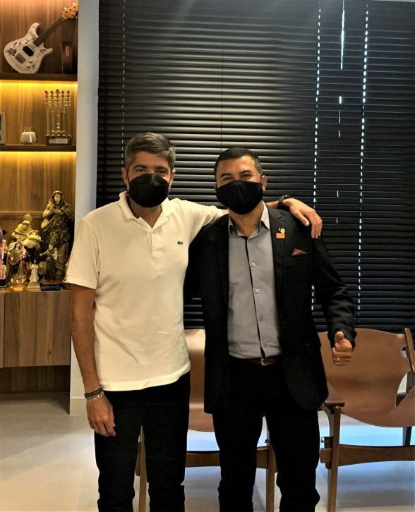 ACM NETO E PROFESSOR REINALDO