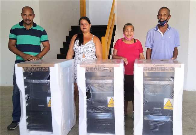 {prefeitura entrega geladeira