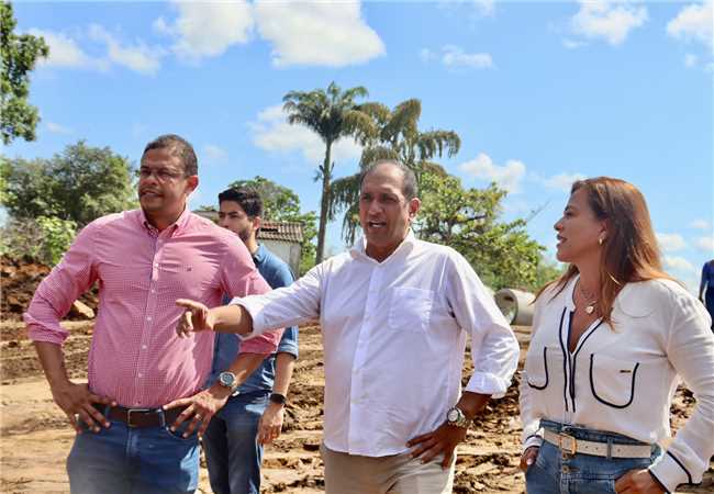 Prefeito Mario Alexandre, Atila Docio e Soane Galvão BA 649