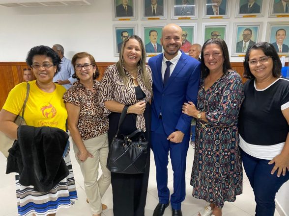Angela souza e nery santana camara