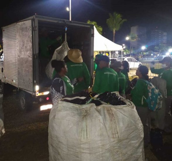 toneladas de materiais recicláveis