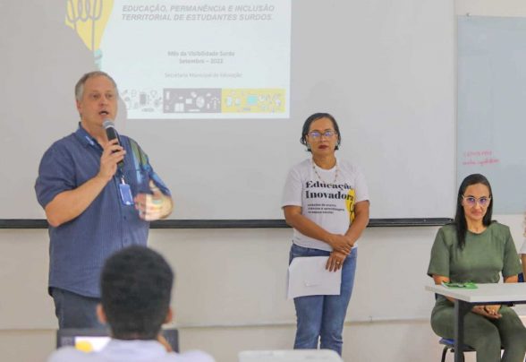 setembro azul promove seminario de inclusão surda