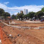 Praça na cidade nova reforma