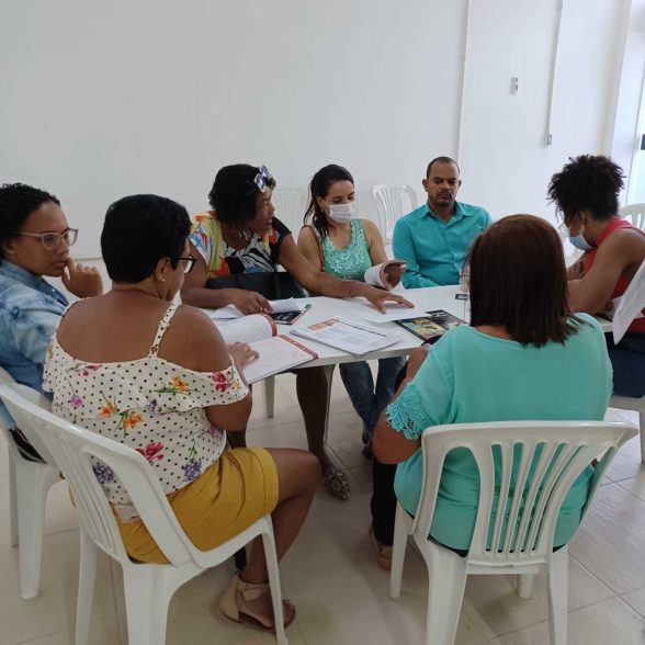 Seduc palestras vivenciais voltadas aos profissionais da rede municipal de Ilhéus