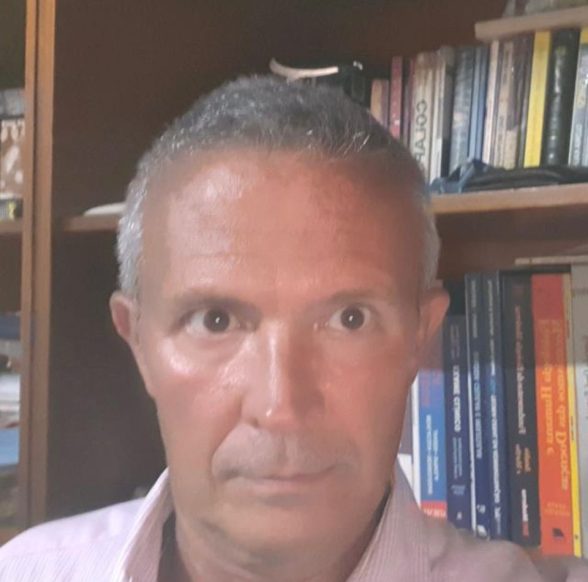 Professor Renato Faculdade de Ilhéus