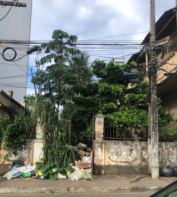 Casa abandonada no centro