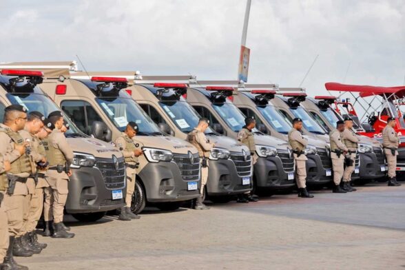 policia militar entrega viaturas operacao verao
