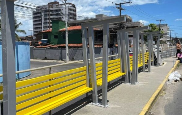 Novos pontos de ônibus Ilhéus