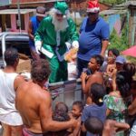 Valdo Lajes e Papai Noel da Esperança Natal