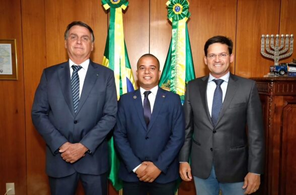 Bolsonaro, Thiago Martins e João Roma