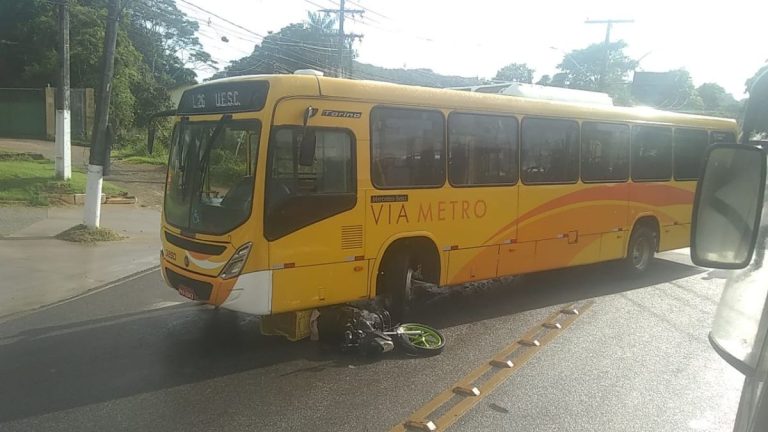 DUAS-COLISOES-ENVOLVENDO-CARRO-ONIBUS-E-MOTOS-SAO-REGISTRADAS-NESTA-SEXTA-22-768x432