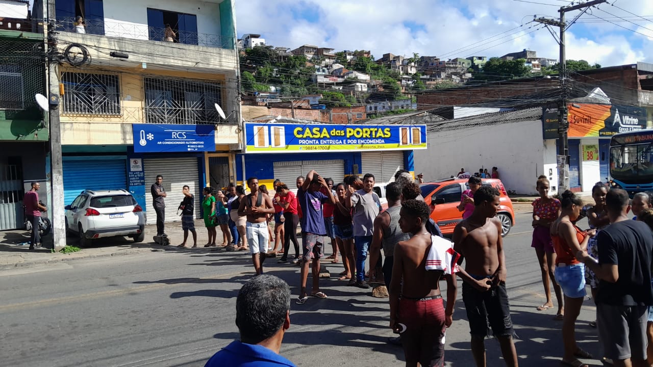 Manifestação moradores de Sambaituba