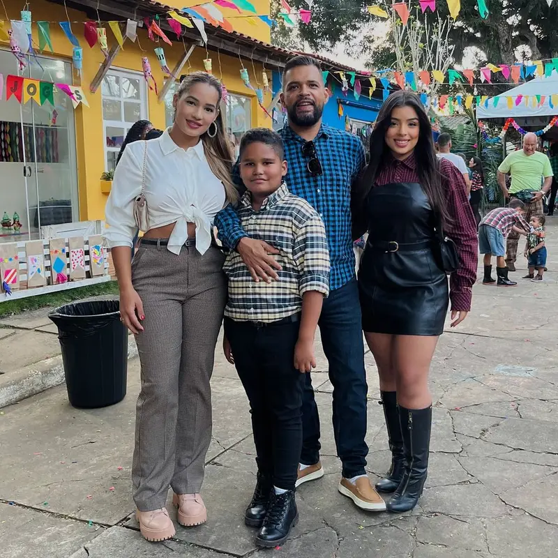 Jenifer e jerbson Moraes