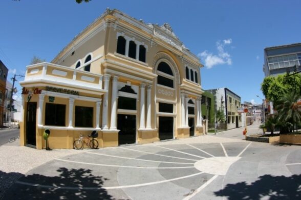 Teatro-Municipal-de-Ilhéus