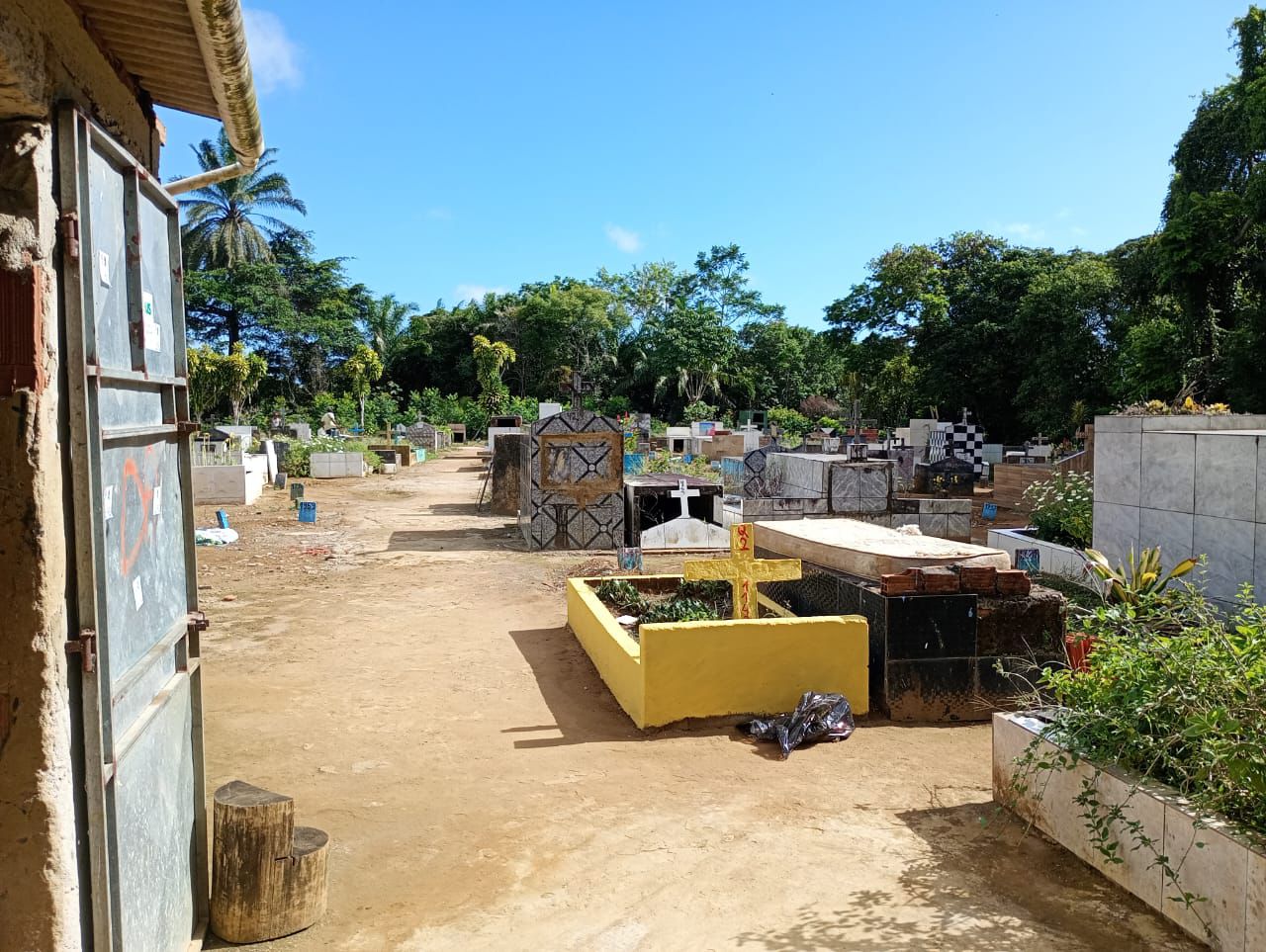 Cemitério
