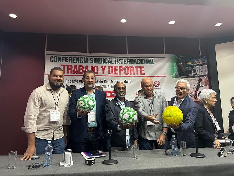 Bebeto Galvão no México