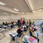 Escola IME novas cadeiras