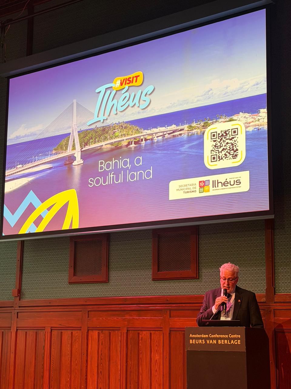 Ilhéus visita Amsterdam cocos week