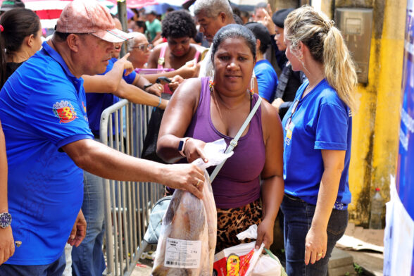 Entrega de Peixes semana santa