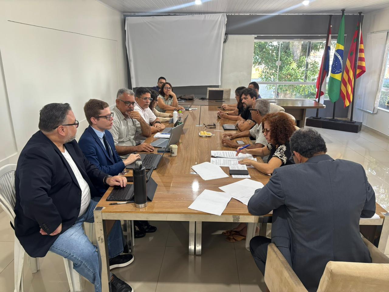 Prefeitura e APPI reajuste professoras