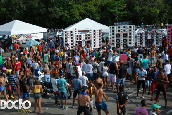 Festa de paredão
