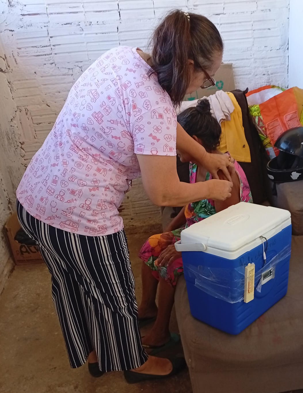 Vacinação acamados e cuidadores