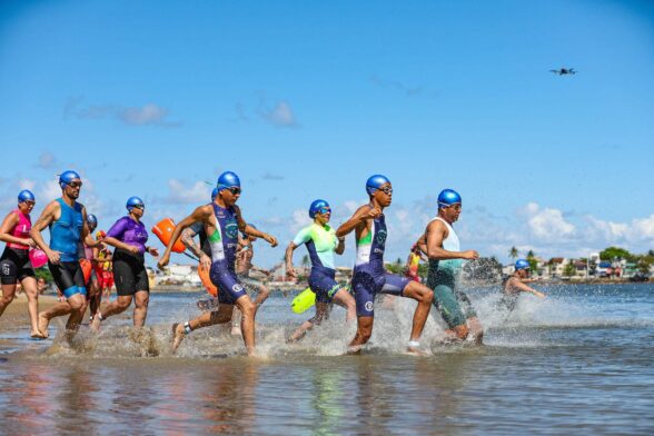 Triathron esporte natação